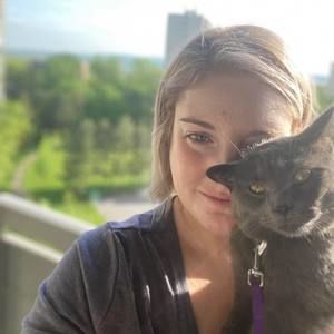 Meet your Posher, Lisa